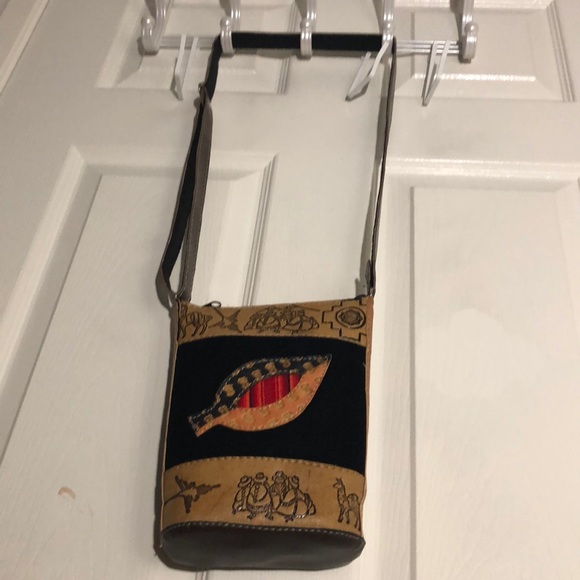 Peruvian Bag - Picture 2 of 7